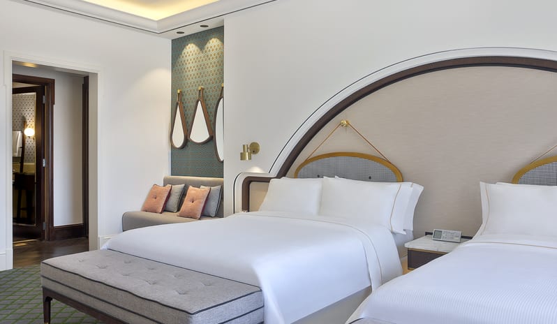 Westin Dubai Mina Seyahi Beach Resort & Marina_Westin Club Skyline_Bedroom Twin (1)